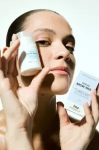 ZOLA Szampon do skóry, brwi i rzęs Intense Brow Wash 30 ml - obrazek 3