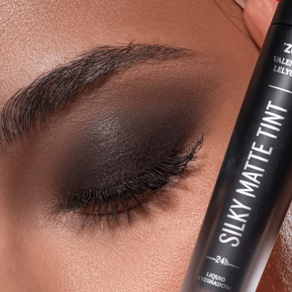 ZOLA Silky Matte Tint Płynne Cienie do Powiek 05 Black Velvet 5 ml