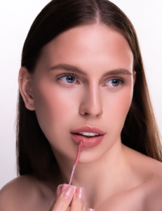 ZOLA Velour Lip Souffle Matowa Pomadka do Ust 01 Rose Dream 4,2 ml