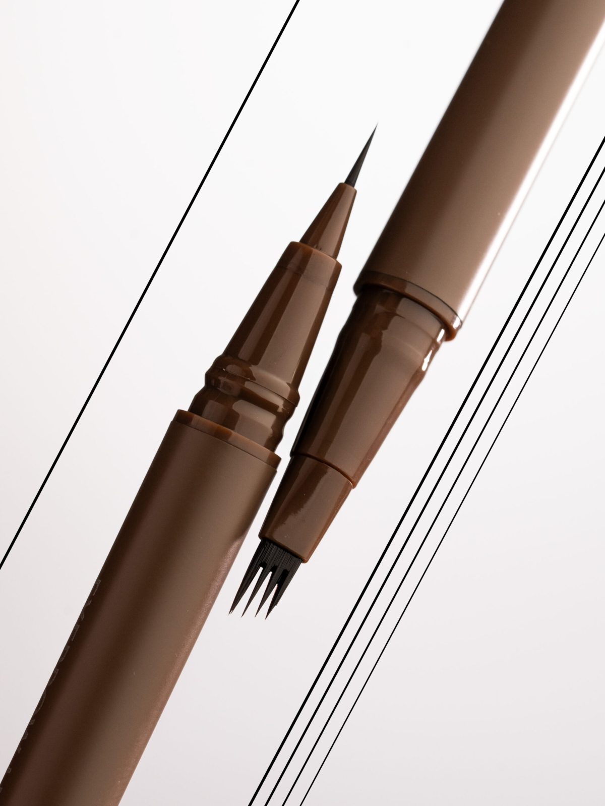 ZOLA x Makarevich Eyebrow Liner do brwi Brąz Quad brush